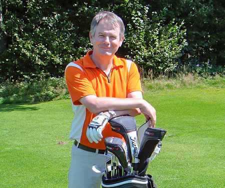 Golfkursleiter Manfred Knauss